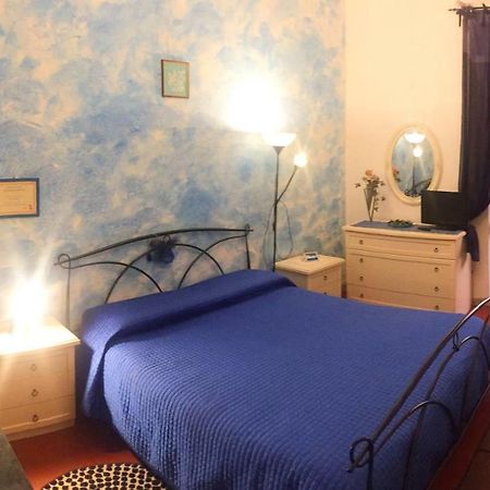 Eco B&B I Due Oleandri Marina Di Carrara Exteriér fotografie
